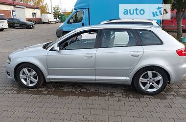 Хетчбек Audi A3 2010 в Харкові