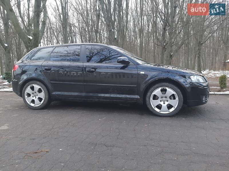 Хэтчбек Audi A3 2008 в Жмеринке