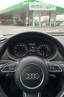 Седан Audi A3 2014 в Дніпрі