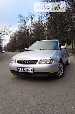 Хетчбек Audi A3 2001 в Харкові