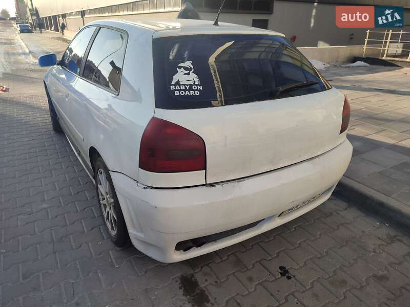 Хэтчбек Audi A3 1997 в Киеве