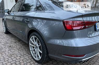 Седан Audi A3 2017 в Киеве