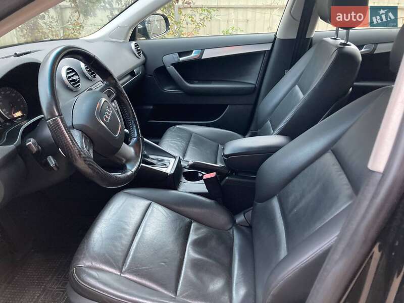 Хетчбек Audi A3 2010 в Черкасах