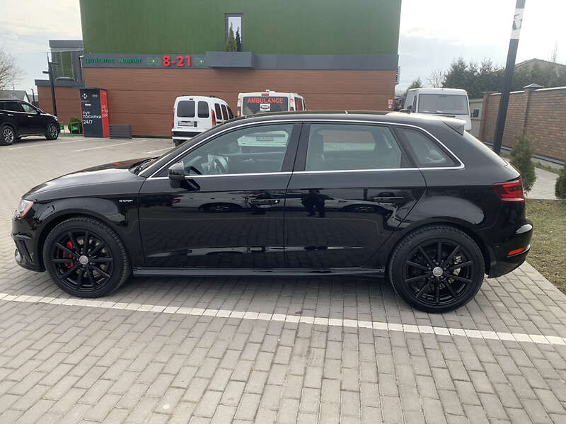 Хэтчбек Audi A3 2016 в Виннице