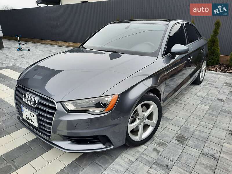 Седан Audi A3 2015 в Коломиї
