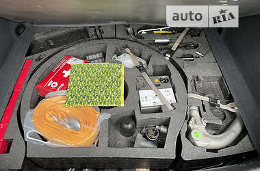 Хэтчбек Audi A3 2011 в 