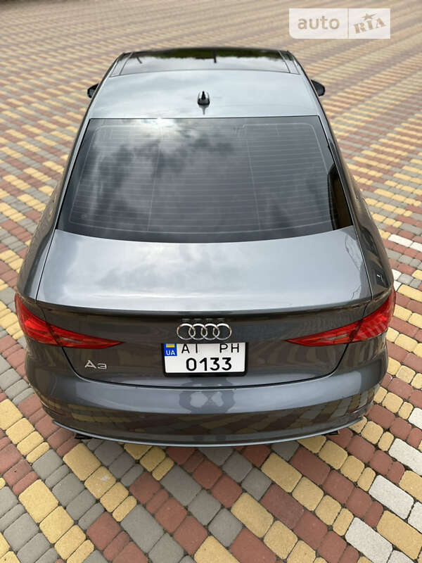 Седан Audi A3 2015 в Киеве