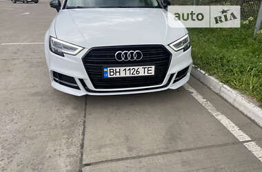 Седан Audi A3 2014 в Одессе