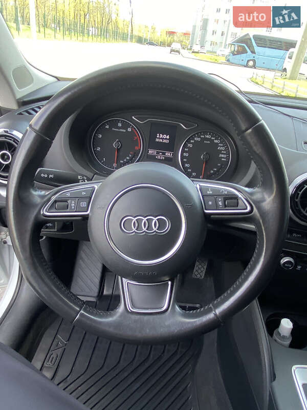 Хэтчбек Audi A3 2014 в Харькове