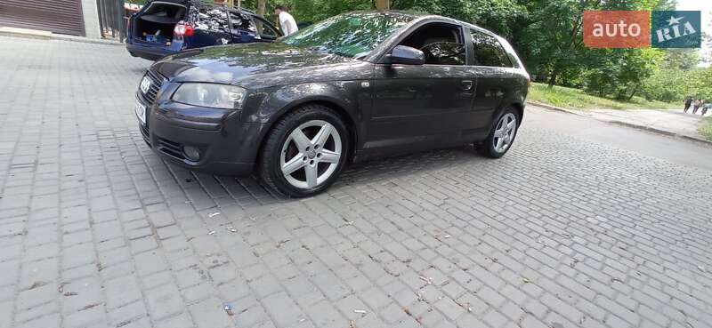 Хетчбек Audi A3 2003 в Одесі