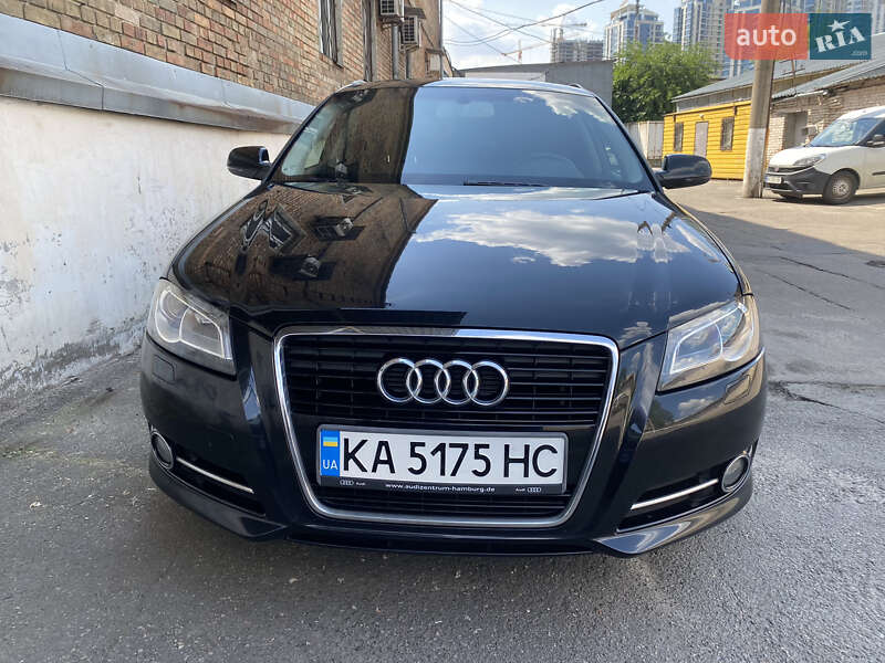 Хэтчбек Audi A3 2012 в Киеве