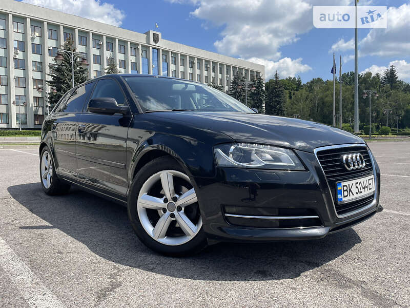 Хетчбек Audi A3 2012 в Рівному