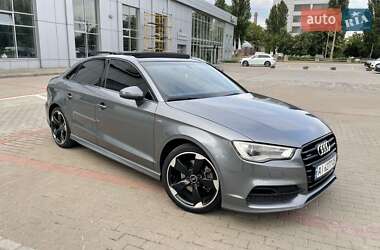 Седан Audi A3 2016 в 