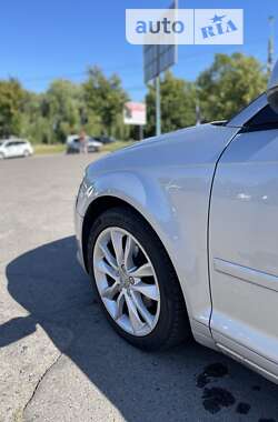 Хетчбек Audi A3 2012 в 
