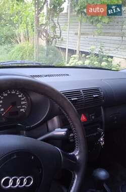 Хэтчбек Audi A3 1997 в 