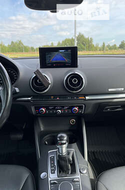 Седан Audi A3 2014 в 