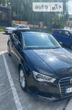 Седан Audi A3 2014 в Львове