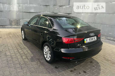 Седан Audi A3 2015 в 