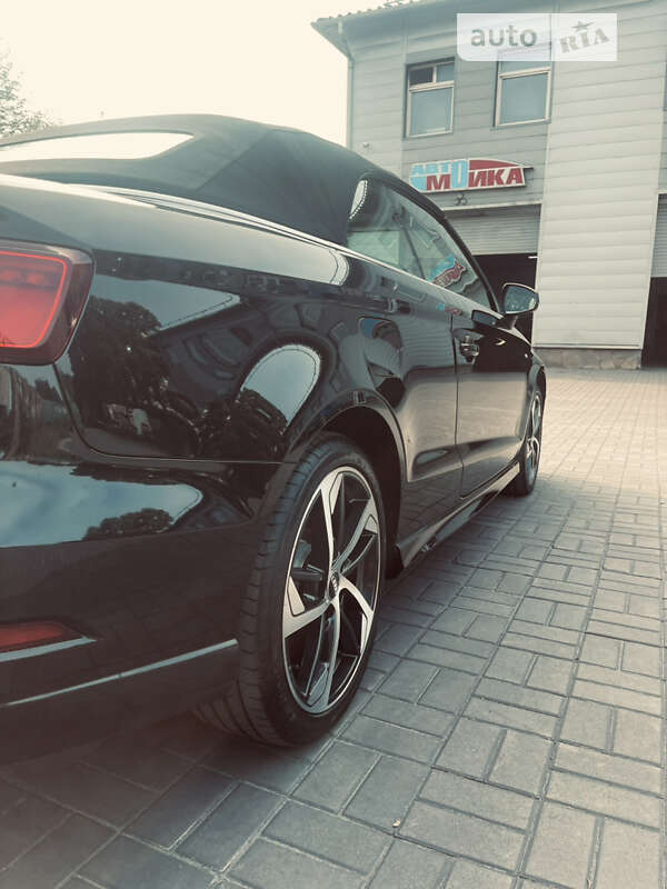 Кабриолет Audi A3 2018 в Каменском фото 8 Кабриолет Audi A3 2018 в Каменском