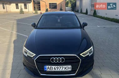 Хэтчбек Audi A3 2019 в Виннице