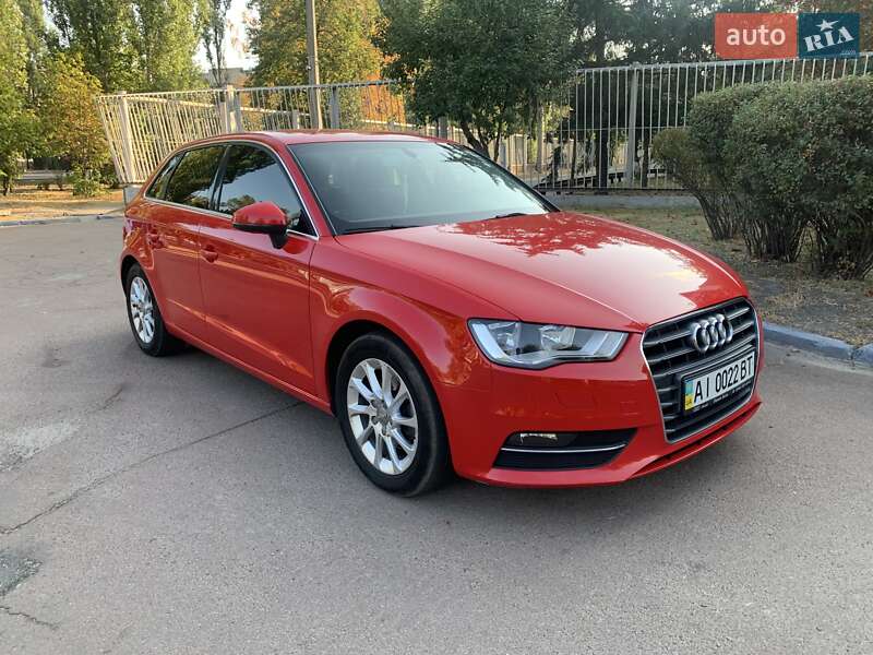 Хэтчбек Audi A3 2013 в Киеве