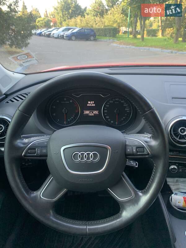 Хэтчбек Audi A3 2013 в Киеве