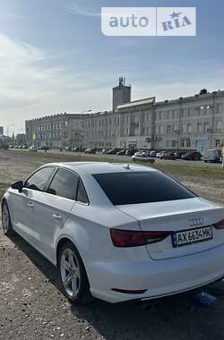 Седан Audi A3 2017 в Харькове
