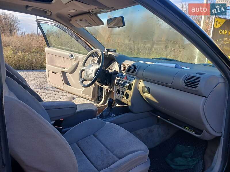 Хетчбек Audi A3 1996 в Харкові