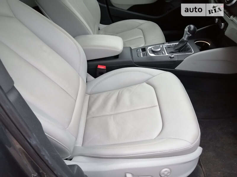 Хэтчбек Audi A3 2015 в Умани
