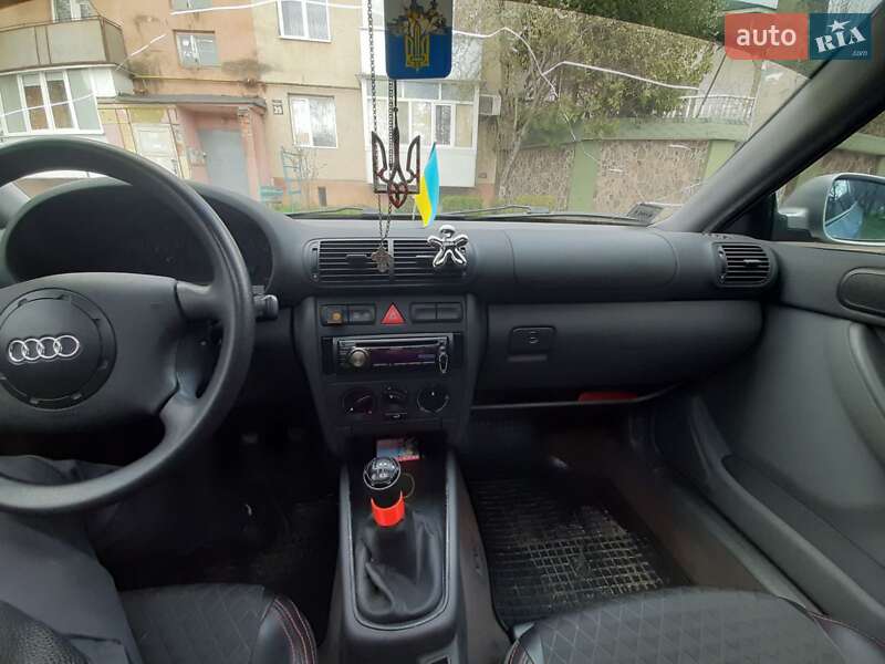 Хэтчбек Audi A3 1998 в Мукачево фото 4 Хэтчбек Audi A3 1998 в Мукачево