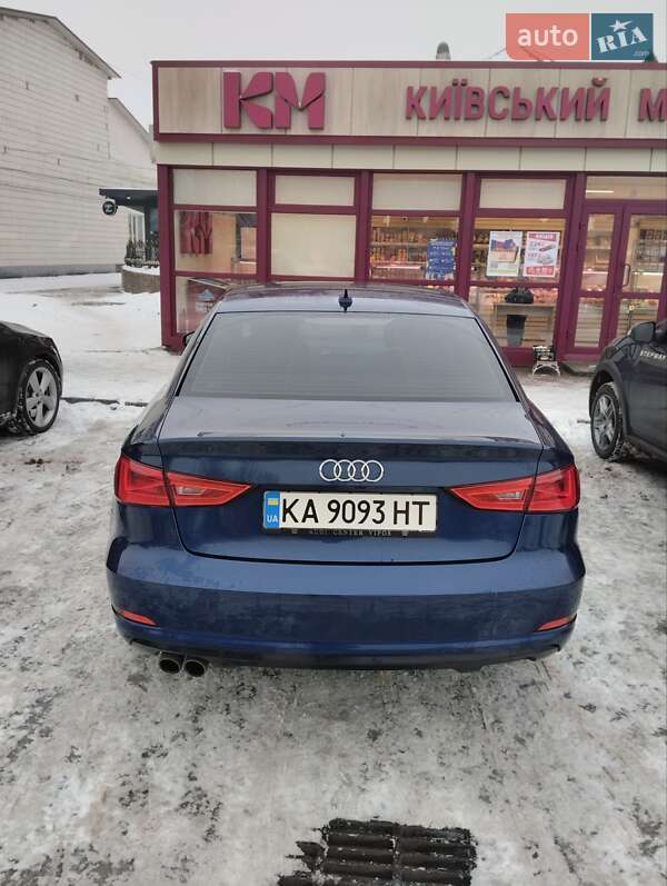 Седан Audi A3 2014 в Попельне