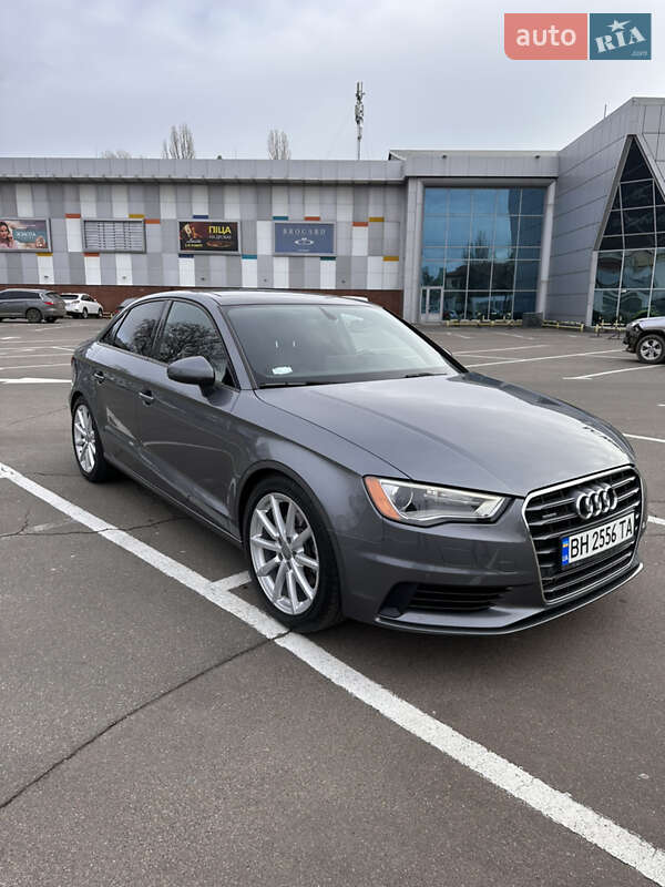 Седан Audi A3 2016 в Одессе
