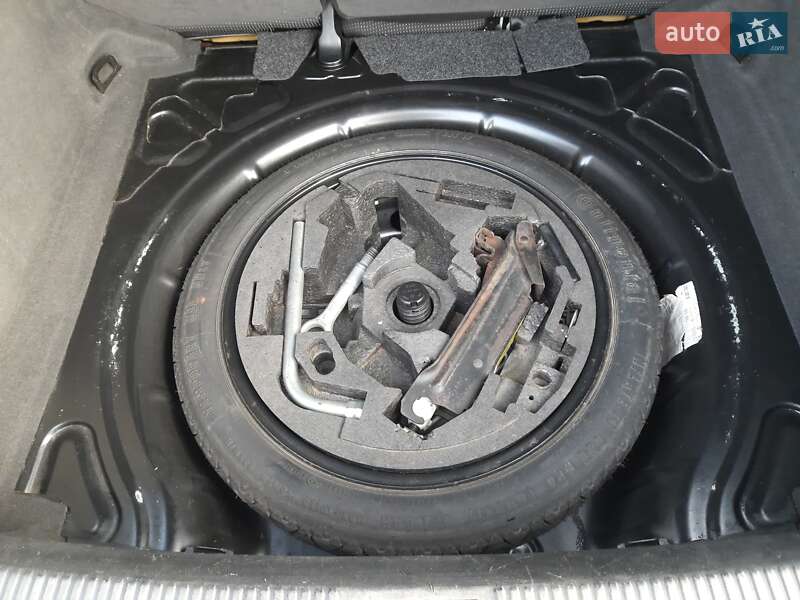 Хэтчбек Audi A3 2004 в Ровно