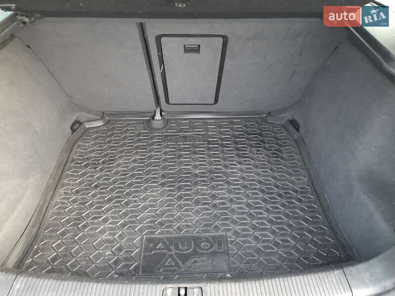 Хэтчбек Audi A3 2004 в Ровно
