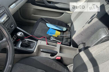 Хэтчбек Audi A3 2003 в 