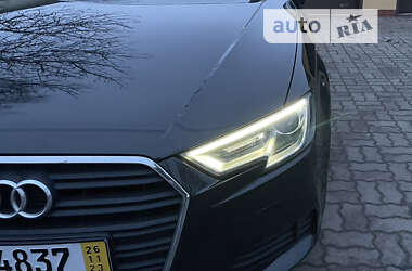 Хэтчбек Audi A3 2017 в Черкассах