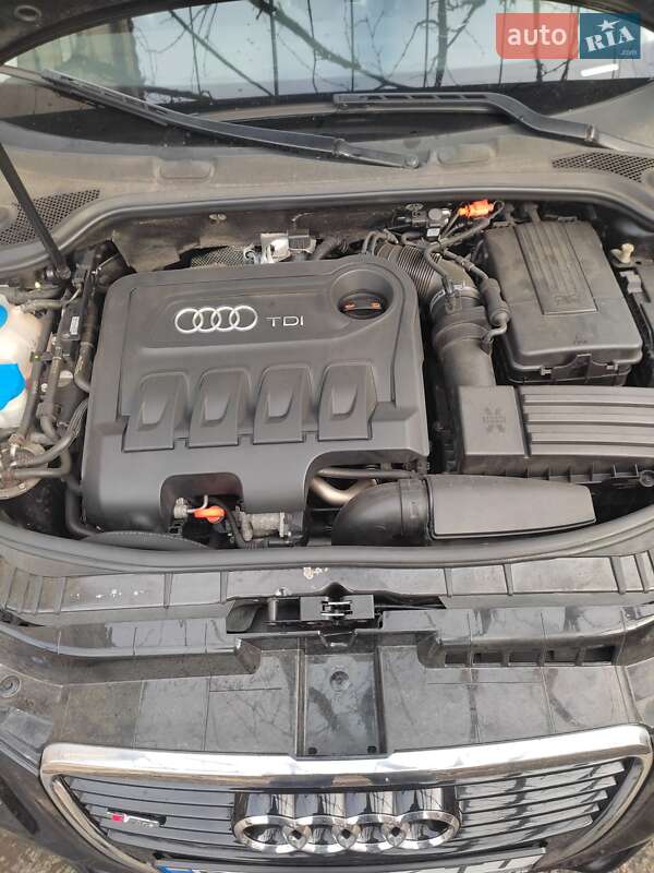 Хэтчбек Audi A3 2012 в Одессе