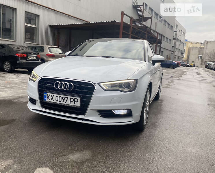 Седан Audi A3 2014 в Харькове