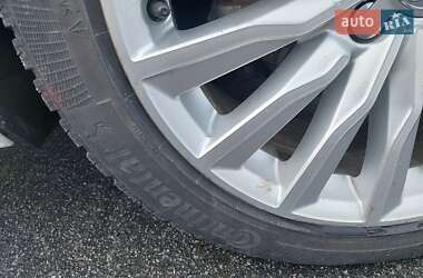 Хэтчбек Audi A3 2016 в 