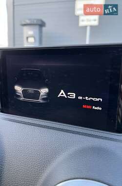 Хэтчбек Audi A3 2016 в 
