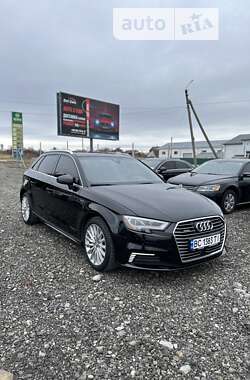 Хетчбек Audi A3 2017 в Львові