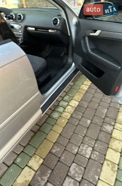 Хетчбек Audi A3 2012 в Ужгороді