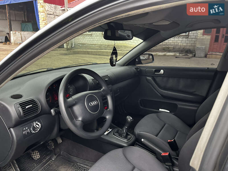 Хетчбек Audi A3 2002 в Балті