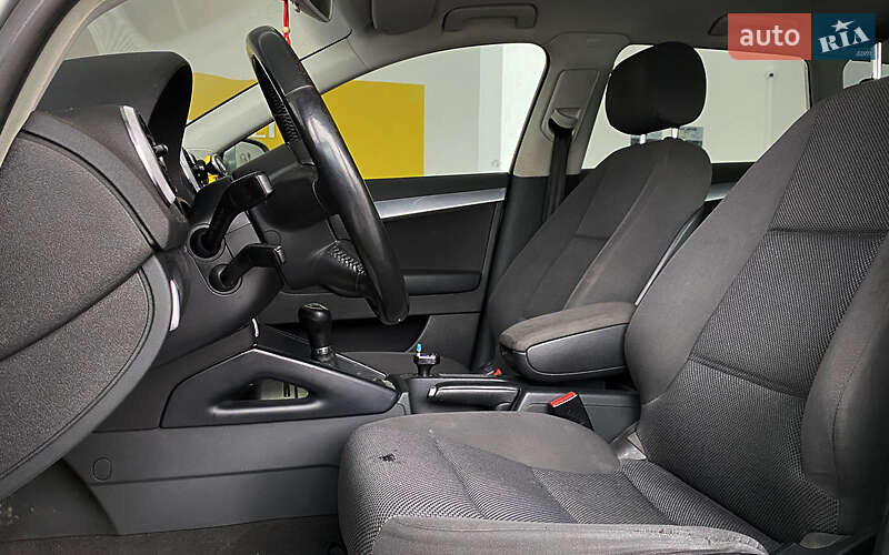 Хэтчбек Audi A3 2011 в Шептицькому