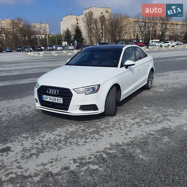 Седан Audi A3 2020 в Запоріжжі