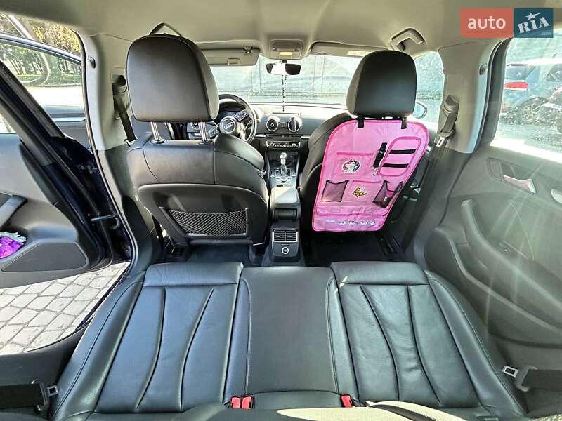 Хэтчбек Audi A3 2018 в Львове