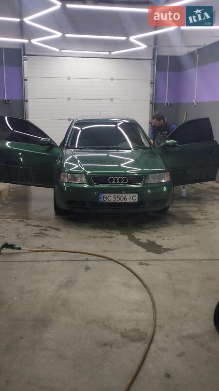 Хэтчбек Audi A3 1998 в Львове