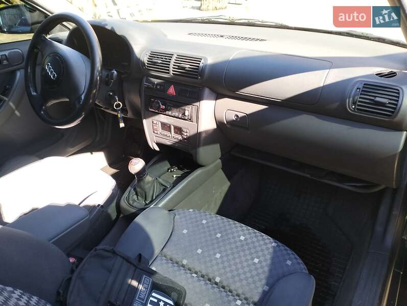 Хэтчбек Audi A3 1998 в Львове