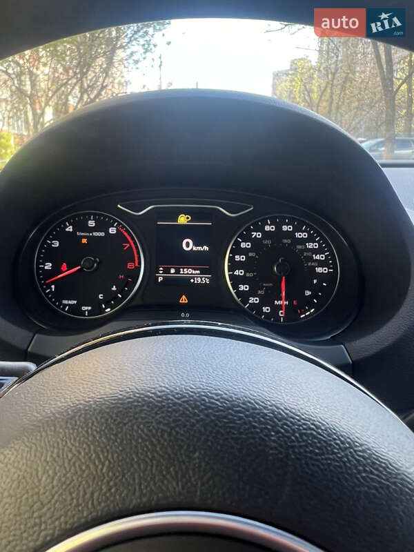 Седан Audi A3 2016 в Києві