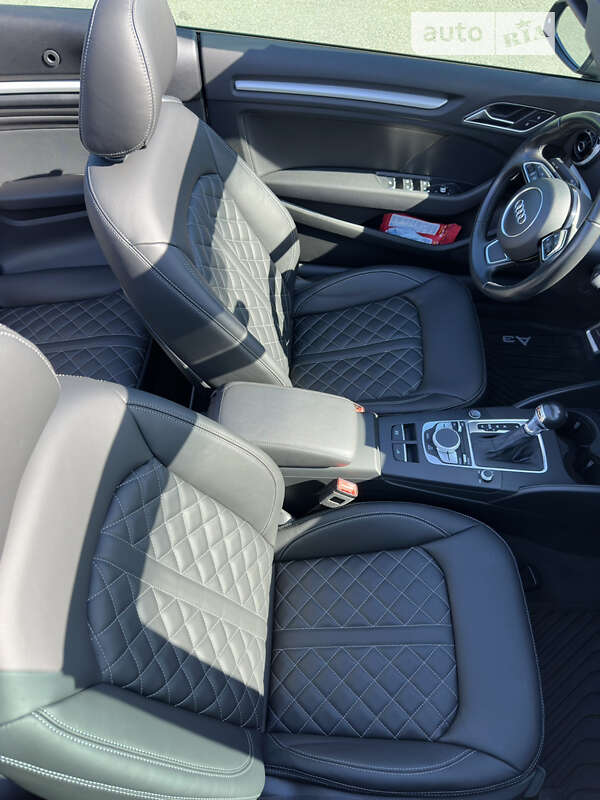 Кабриолет Audi A3 2016 в Киеве